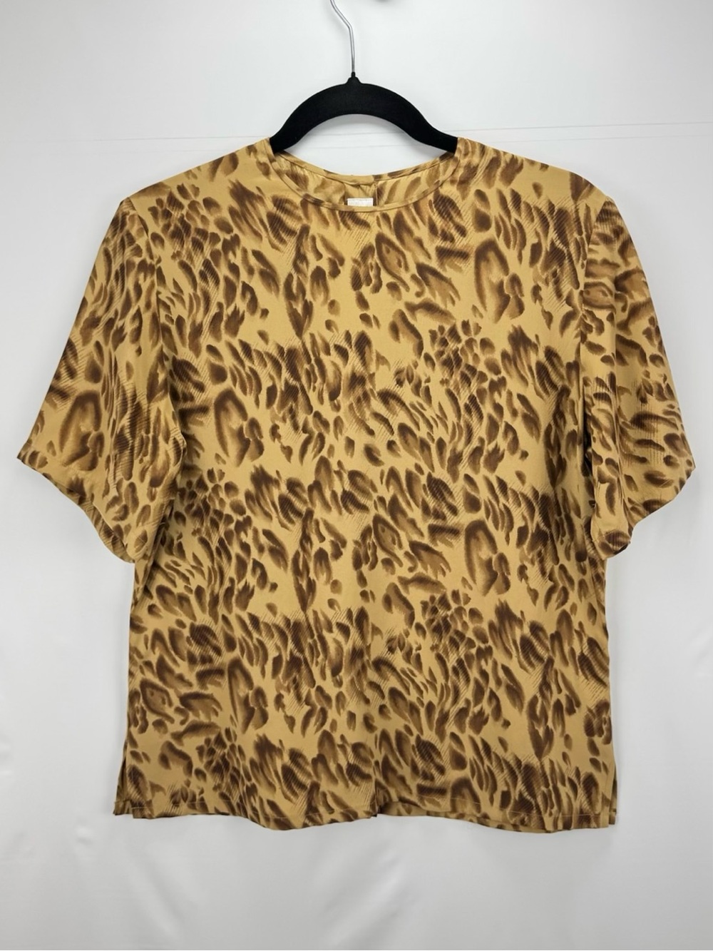 Women’s Leopard Print Short Sleeve 100% Silk Blouse - Tan - Picture 3 of 16